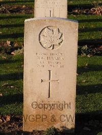 Bretteville Sur Laize Canadian War Cemetery - Harris, Robert George