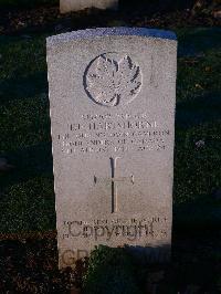 Bretteville Sur Laize Canadian War Cemetery - Hartshorne, Thomas F.