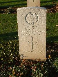 Bretteville Sur Laize Canadian War Cemetery - Hatto, Whyman H.