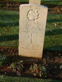 Bretteville Sur Laize Canadian War Cemetery - Herd, William R. M.