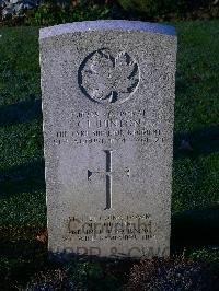 Bretteville Sur Laize Canadian War Cemetery - Hinton, Cecil Leonard