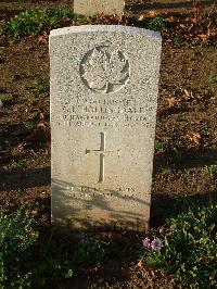 Bretteville Sur Laize Canadian War Cemetery - Hollingdale, George Lawrence