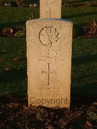 Bretteville Sur Laize Canadian War Cemetery - Holt, Gerald B.