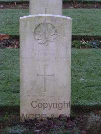 Bretteville Sur Laize Canadian War Cemetery - Hough, James L. D.