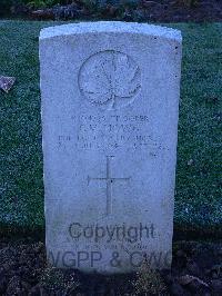 Bretteville Sur Laize Canadian War Cemetery - Howg, Clarence Magnus