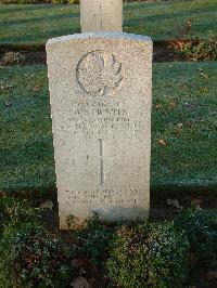 Bretteville Sur Laize Canadian War Cemetery - Hunter, William E.