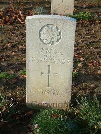 Bretteville Sur Laize Canadian War Cemetery - Jennings, Bernard Perry