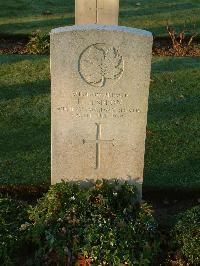 Bretteville Sur Laize Canadian War Cemetery - Jeselon, Henry