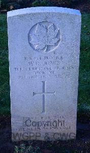 Bretteville Sur Laize Canadian War Cemetery - Jones, Walter Ronald