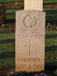 Bretteville Sur Laize Canadian War Cemetery - Kastner, Orville Edward