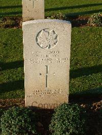 Bretteville Sur Laize Canadian War Cemetery - Keays, William Howard