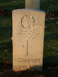 Bretteville Sur Laize Canadian War Cemetery - Kellington, Erling James