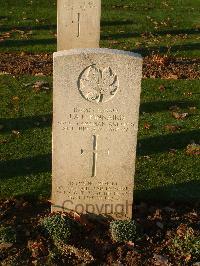 Bretteville Sur Laize Canadian War Cemetery - Kinnaird, Joseph Arthur Elwood