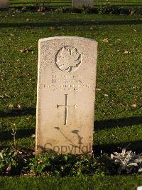 Bretteville Sur Laize Canadian War Cemetery - Kurulak, Harry