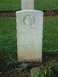 Bretteville Sur Laize Canadian War Cemetery - Leathwood, George J.