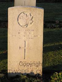 Bretteville Sur Laize Canadian War Cemetery - Leith, Roy Edward