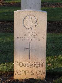 Bretteville Sur Laize Canadian War Cemetery - Lemay, Maurice