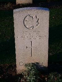 Bretteville Sur Laize Canadian War Cemetery - Lemay, Paul E.