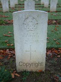 Bretteville Sur Laize Canadian War Cemetery - Lippert, John William