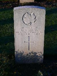 Bretteville Sur Laize Canadian War Cemetery - Logan, Robert Joseph George