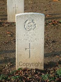 Bretteville Sur Laize Canadian War Cemetery - Love, Lawrence Wyman