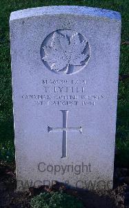 Bretteville Sur Laize Canadian War Cemetery - Lyttle, Thomas