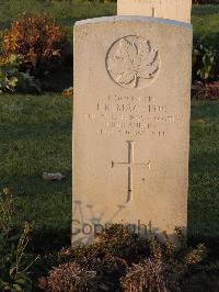 Bretteville Sur Laize Canadian War Cemetery - MacLeod, Fraser R.