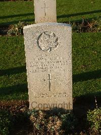 Bretteville Sur Laize Canadian War Cemetery - MacMaster, Donald