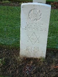 Bretteville Sur Laize Canadian War Cemetery - Maloff, William G.