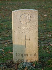 Bretteville Sur Laize Canadian War Cemetery - Maxwell, Stephen Eugene