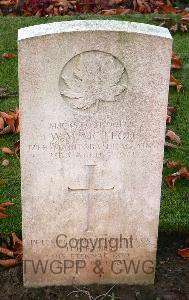 Bretteville Sur Laize Canadian War Cemetery - McLeod, Willard M.