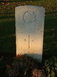 Bretteville Sur Laize Canadian War Cemetery - McConaghy, Edward Karl