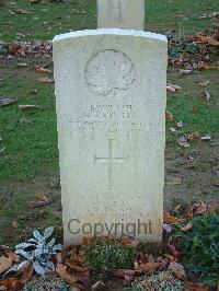 Bretteville Sur Laize Canadian War Cemetery - McGill, Harold E.