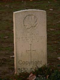 Bretteville Sur Laize Canadian War Cemetery - McKay, William L.