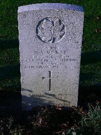 Bretteville Sur Laize Canadian War Cemetery - McNab, Roy Angus