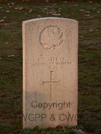 Bretteville Sur Laize Canadian War Cemetery - Millar, Robert M.