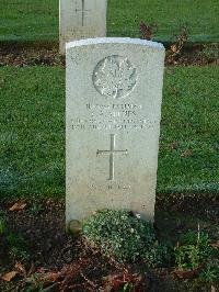 Bretteville Sur Laize Canadian War Cemetery - Milnes, Cecil Alfred