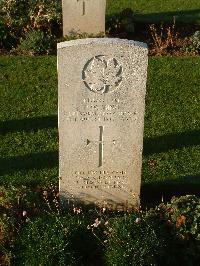 Bretteville Sur Laize Canadian War Cemetery - Mino, Bruce Wainwright