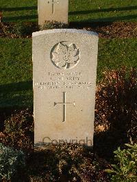 Bretteville Sur Laize Canadian War Cemetery - Palardy, James