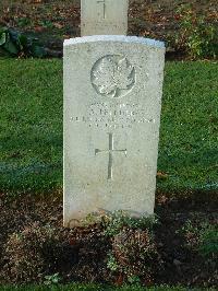 Bretteville Sur Laize Canadian War Cemetery - Pelltier, Anton