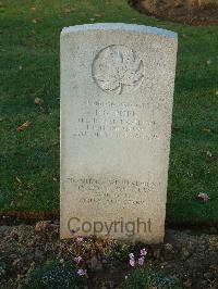 Bretteville Sur Laize Canadian War Cemetery - Pope, Ernest George