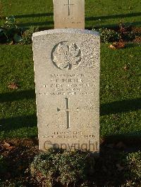 Bretteville Sur Laize Canadian War Cemetery - Porter, Garnet Clayton