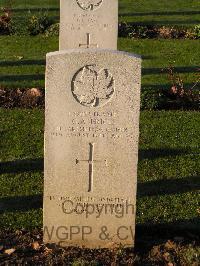 Bretteville Sur Laize Canadian War Cemetery - Price, George A.