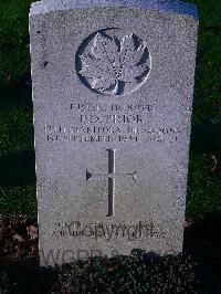 Bretteville Sur Laize Canadian War Cemetery - Prior, Earl Duncan