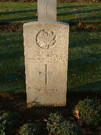 Bretteville Sur Laize Canadian War Cemetery - Purdey, George W.