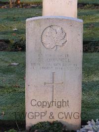 Bretteville Sur Laize Canadian War Cemetery - Quinnell, Clarence Leonard