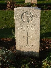 Bretteville Sur Laize Canadian War Cemetery - Reeve, Reginald Sidney Henry