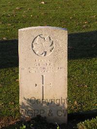 Bretteville Sur Laize Canadian War Cemetery - Reid, George Lambie