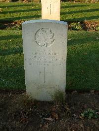 Bretteville Sur Laize Canadian War Cemetery - Richards, Edmond Richardson