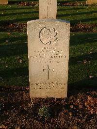 Bretteville Sur Laize Canadian War Cemetery - Robinson, Alan Reginald Wynne